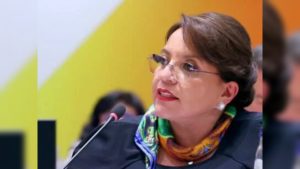 Xiomara-Castro-Celac1-e1689633109787-696x443