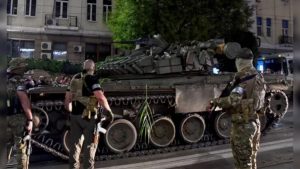 los-warner-696x410-2