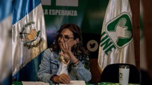 Sandra-Torres-696x466-2