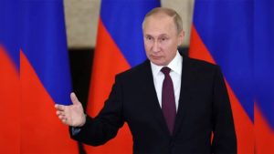 Vladimir-Putin-696x458-2