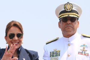 Xiomara Castro Almirante Fortin FFAA