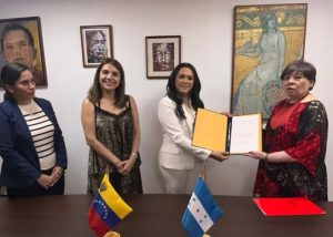 adhesion-CAF-696x496-1-1