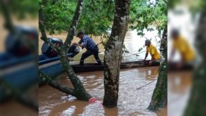 alcalde-de-Patuca-inundaciones-696x382-1-1