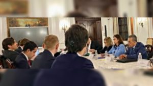 24d797b9-bd1f-4b87-8123-3f4f7422fa2b-1