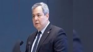 1ffe28a9-3739-447b-9d28-c4252d6bfea0