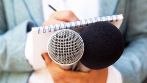 periodista toma nota