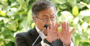 Gustavo-Petro_LaTribuna