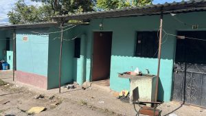 Hallan-dos-cuerpos-sin-vida-en-una-cuarteria-en-Siguatepeque-Habitacion-1536x864