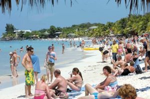 Roatan.20_LP1061253_MG67643201