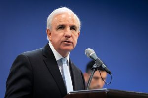 201022143128-20b-carlos-a-gimenez-play-button