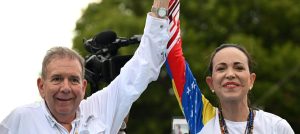 Ermundo-Gonzalez-y-Maria-Corina-Machado