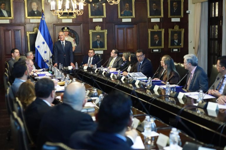 1 CONSEJO D EMINISTROS 3