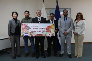 1 Japon-Honduras-salud