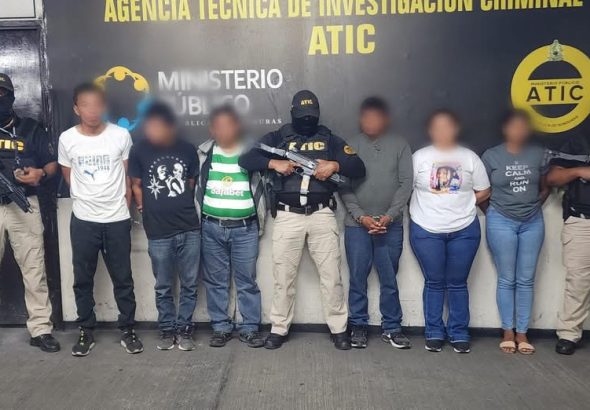 18200478897706612081