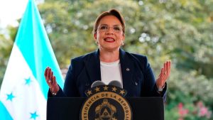 Xiomara-Castro-Cadena-Nacional