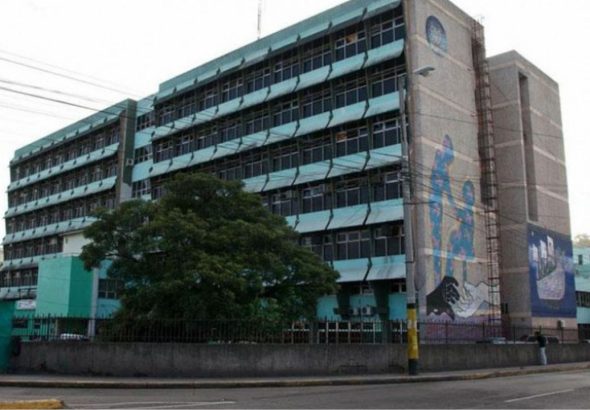 principal_hospital_escuela_denuncia-1