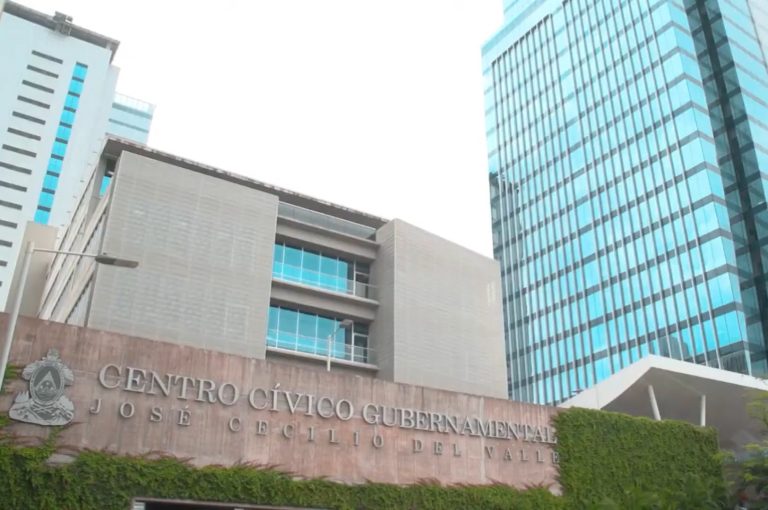 60 días Gobierno de la República HDd.mp4.00_00_42_02.Imagen fija002