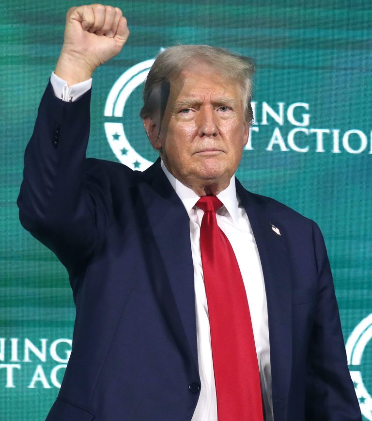 Donald_Trump_speaking_at_Turning_Point_Actions_Believers_Summit_July_26_2024_West_Palm_Beach-scaled