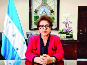 Rebeca-Raquel-Obando