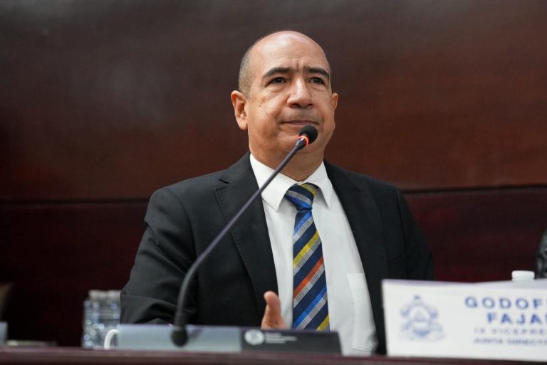 d5f887a7-eba5-4435-8ebb-e211e24373e4