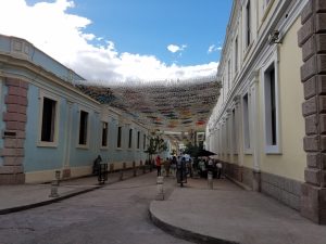 paseo-liquidambar-museo-min-y-correo-nacional-tegucigalpa-honduras_orig