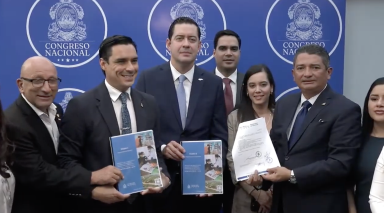 Captura de pantalla 2026-04-09 a la(s) 8.10.13 p. m.