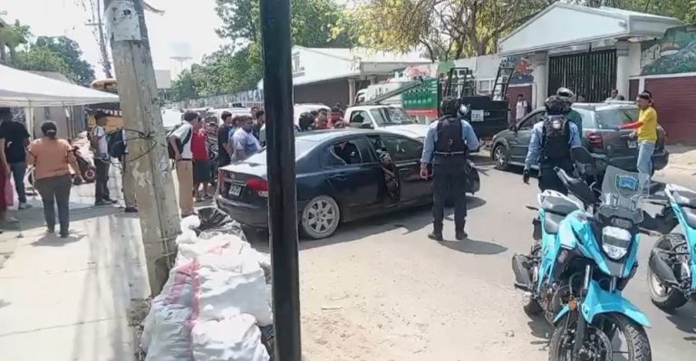 Madre-e-hijo-son-asesinados-dentro-de-vehiculo-en-SPS-1