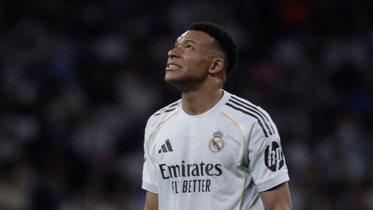 e_kylianmbappe_vuelve_10_5_49_183
