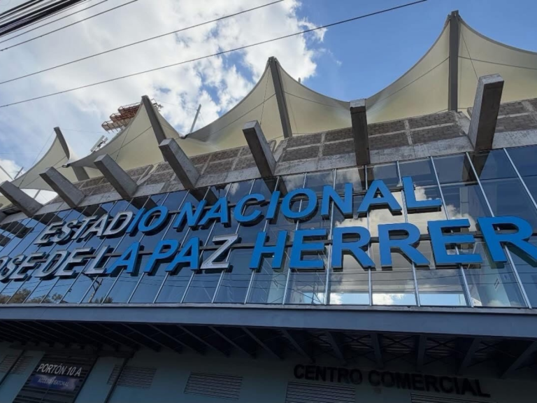 Estadio-21