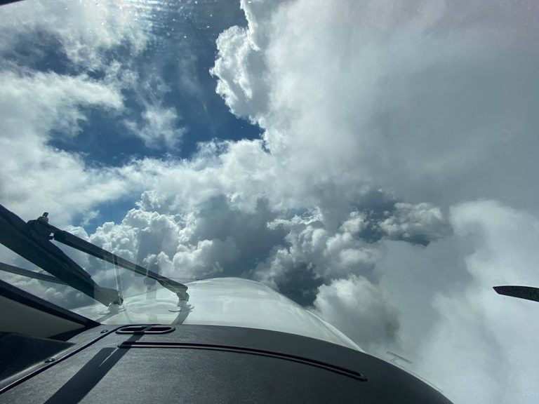 bombardeo_de_nubes_4_0
