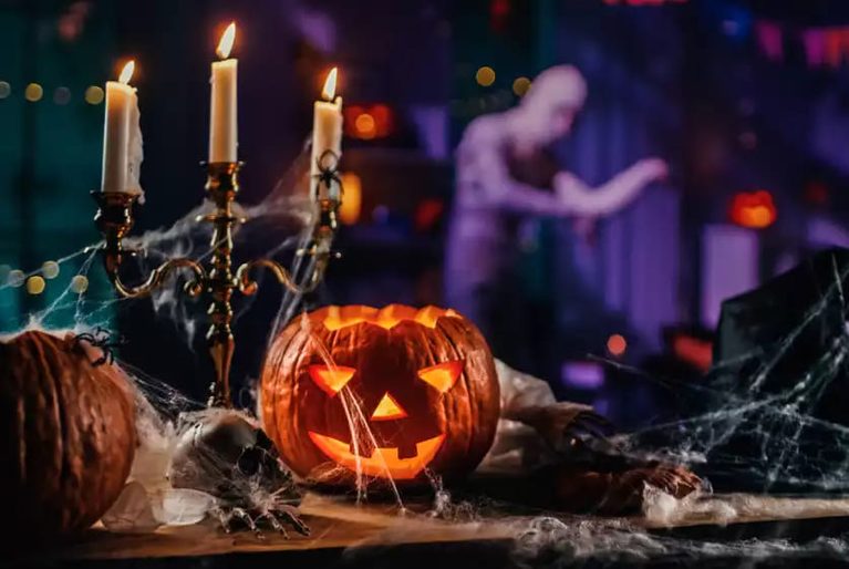 sitios-para-fiesta-halloween-madrid-black-star
